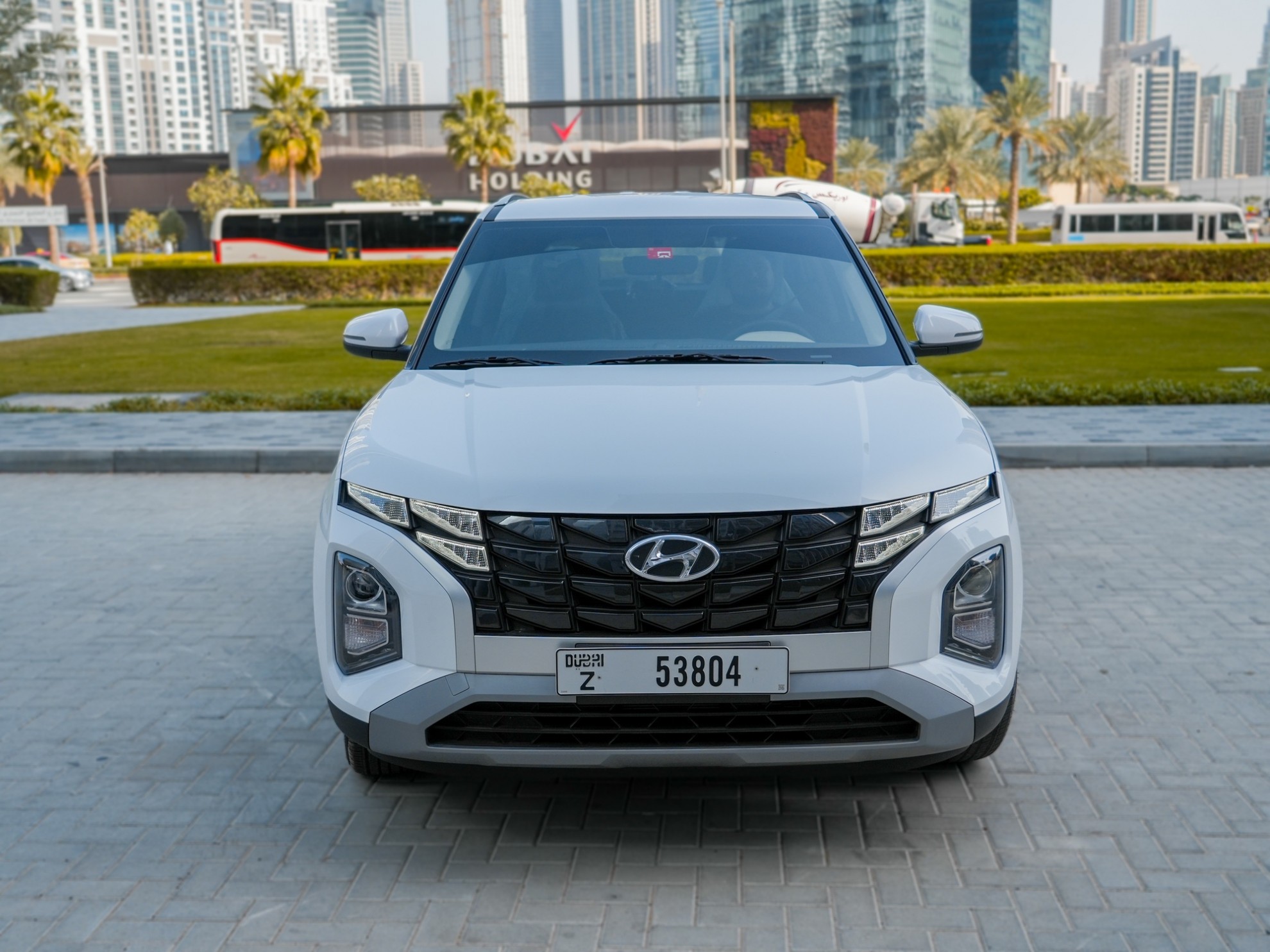 https://www.quickdrive.ae/uploads/2023/02/12/Hyundai Creta 5-Seater 2023 (4).jpg